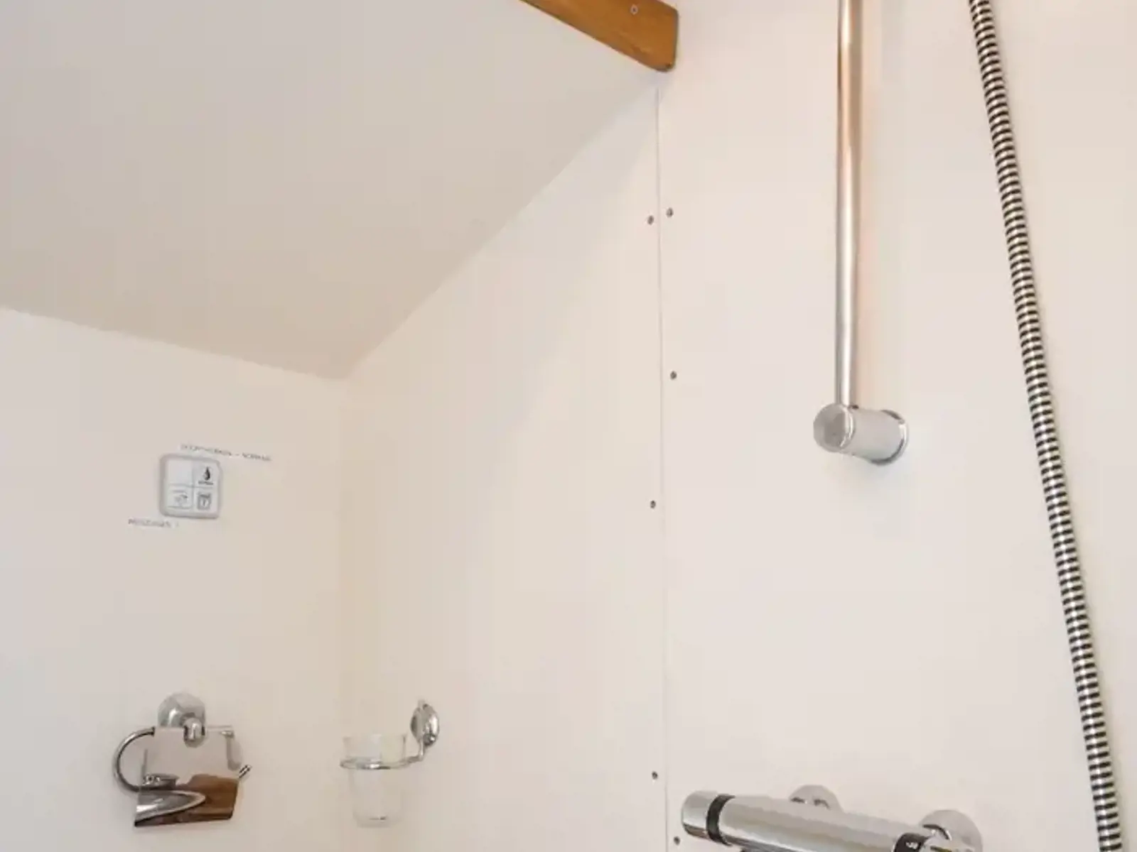 De Vrouw Dina Douche Dusche Shower