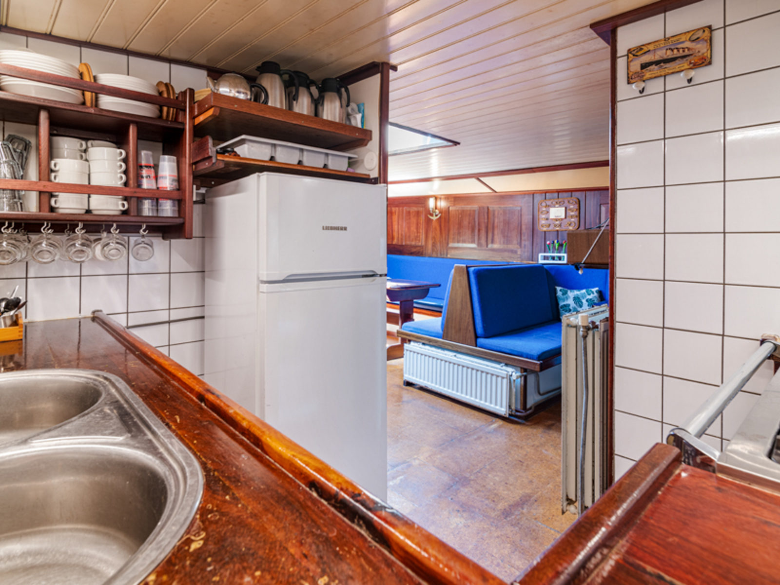 Sudermar Onderdeks Unter Deck Below Deck