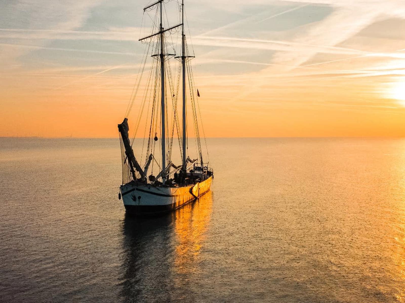 Vliegende Hollander voor anker, achoring