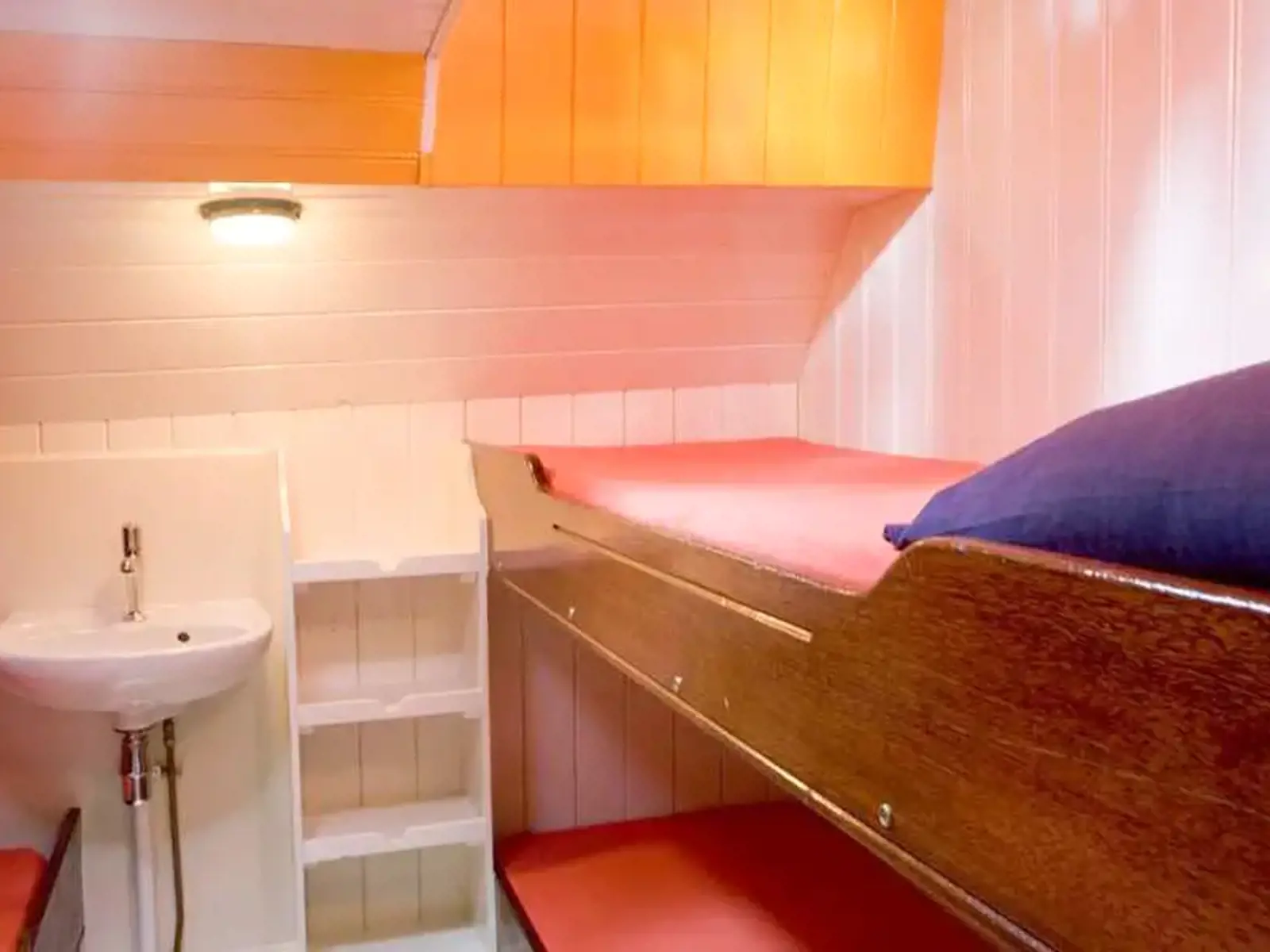 Onverwacht Hut Kabine Cabin