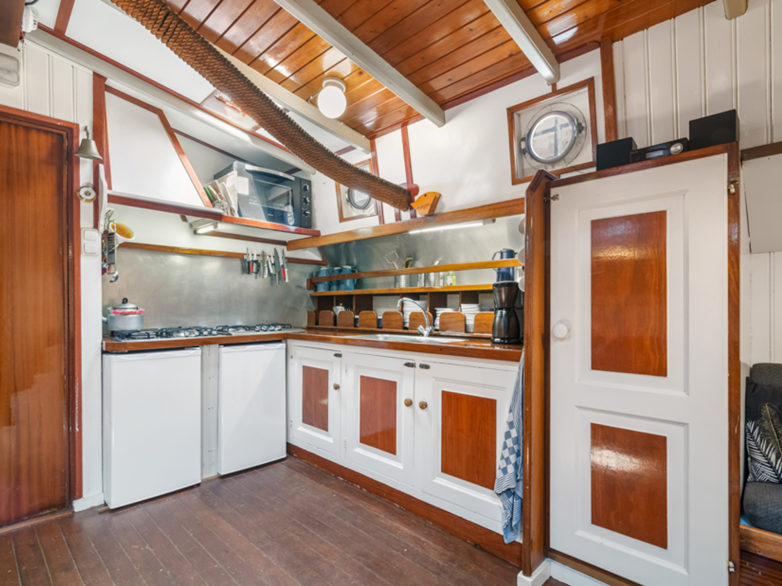 Vriendentrouw Kombuis Kombuese Galley