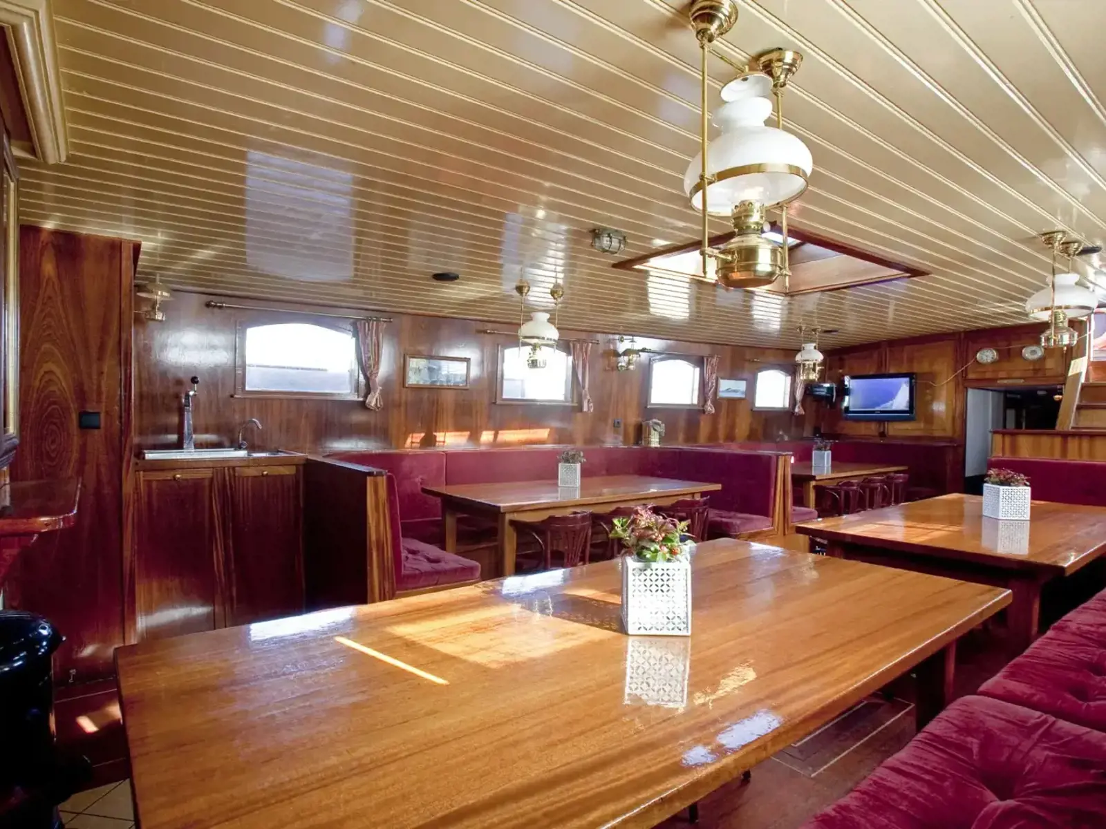 Suydersee Dagverbijf Aufenthalsraum Salon