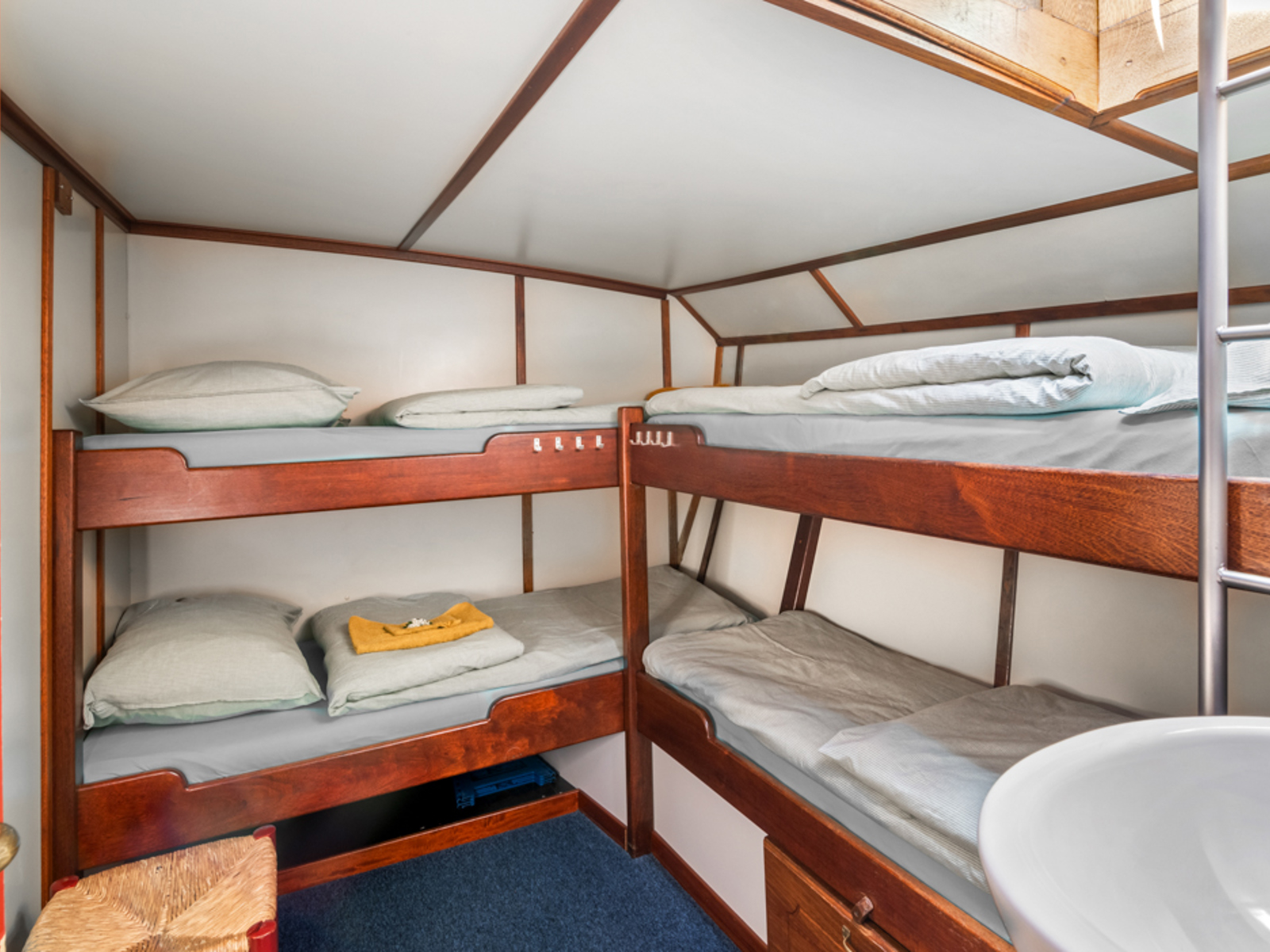 Middelsee Hut Kabine Cabin 4 Personen