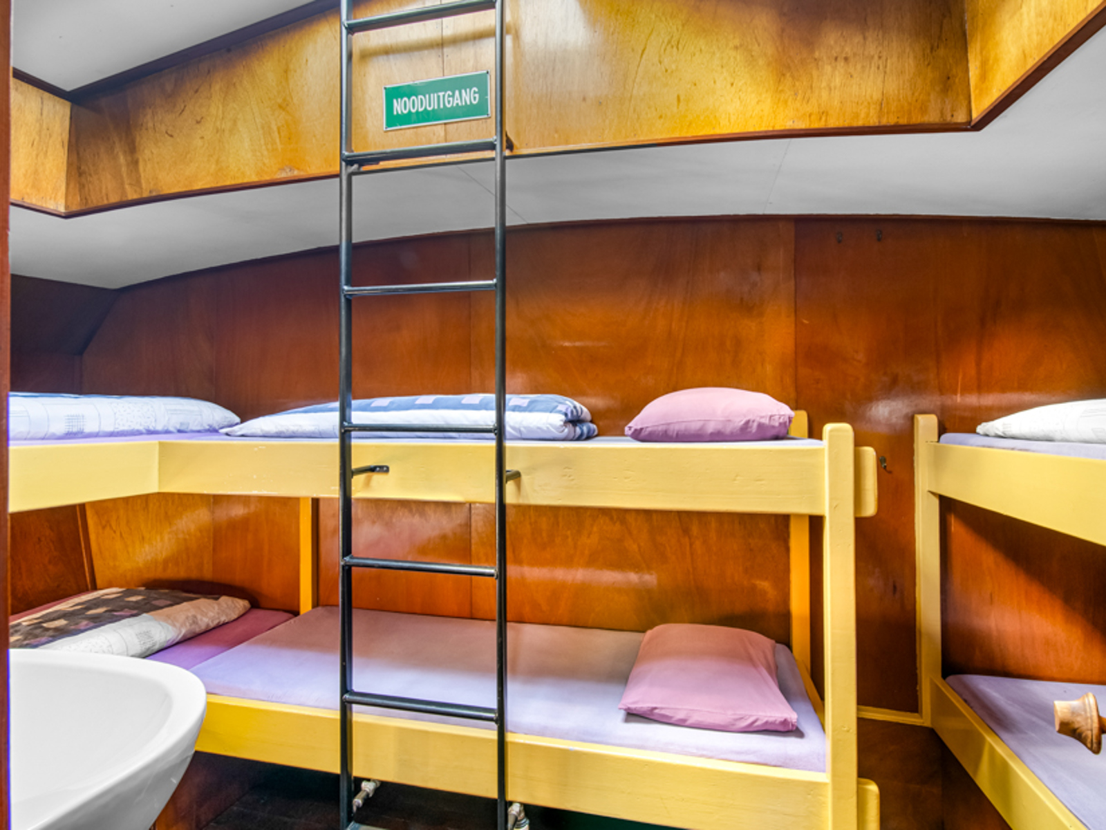 Stanfries Hut Kabine Cabin 4 Personen