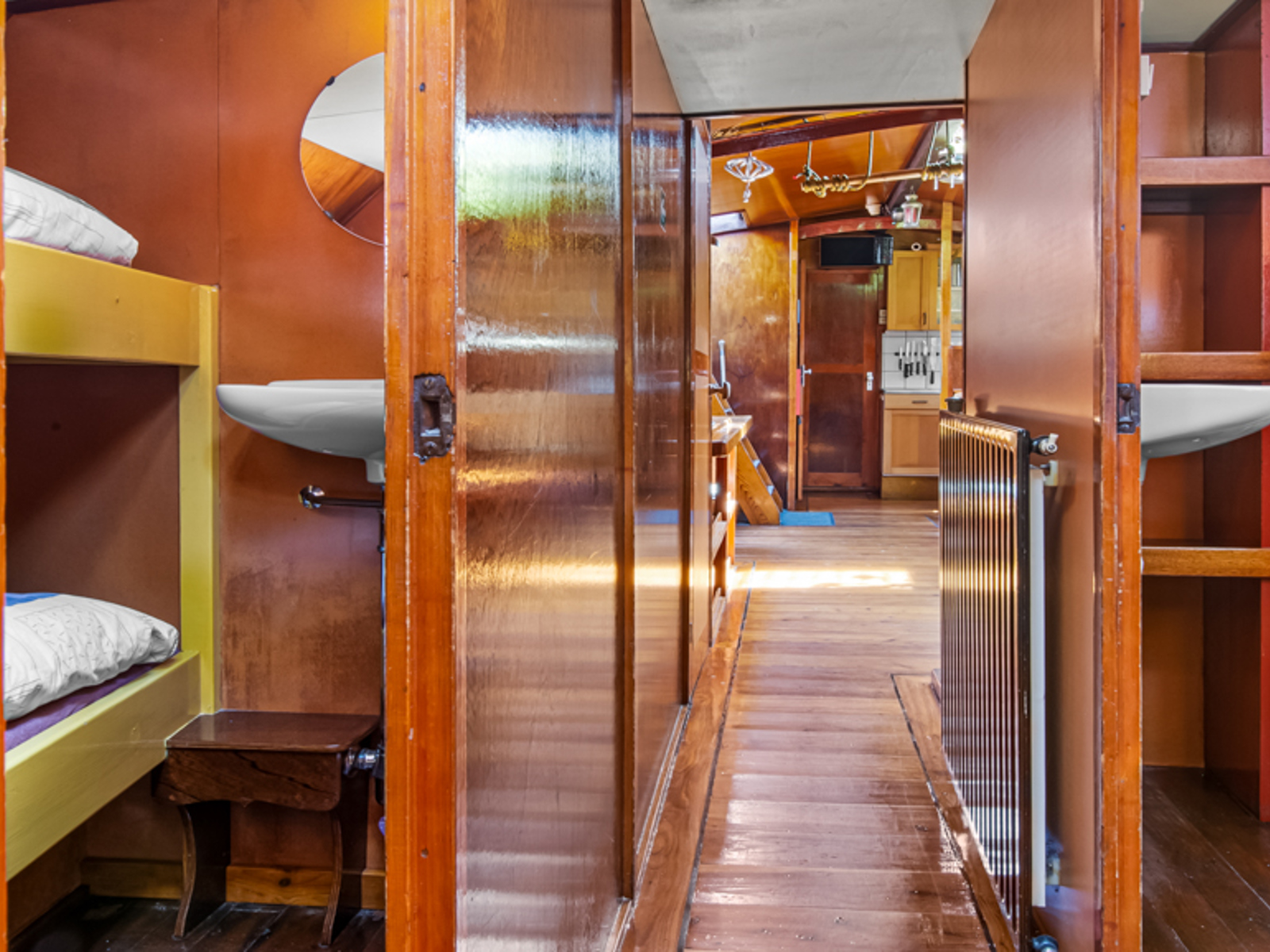 Stanfries Gang Hallway