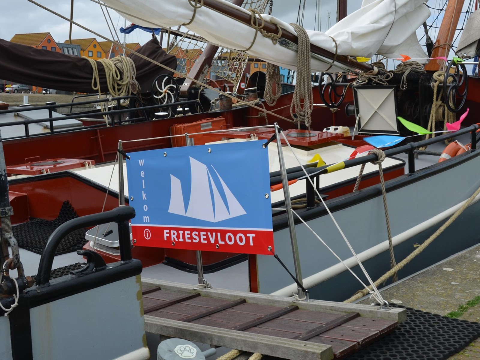 Service FrieseVloot