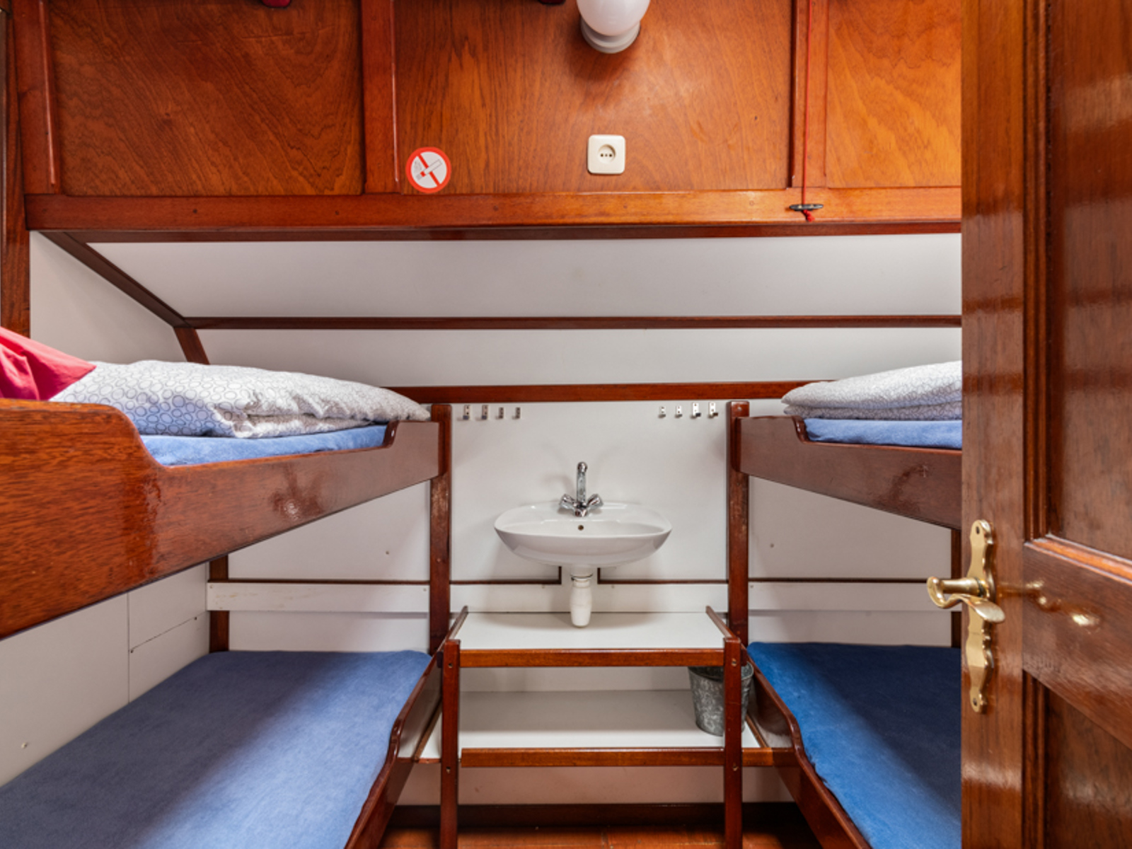 Balder Hut Kabine Cabin 4 Personen