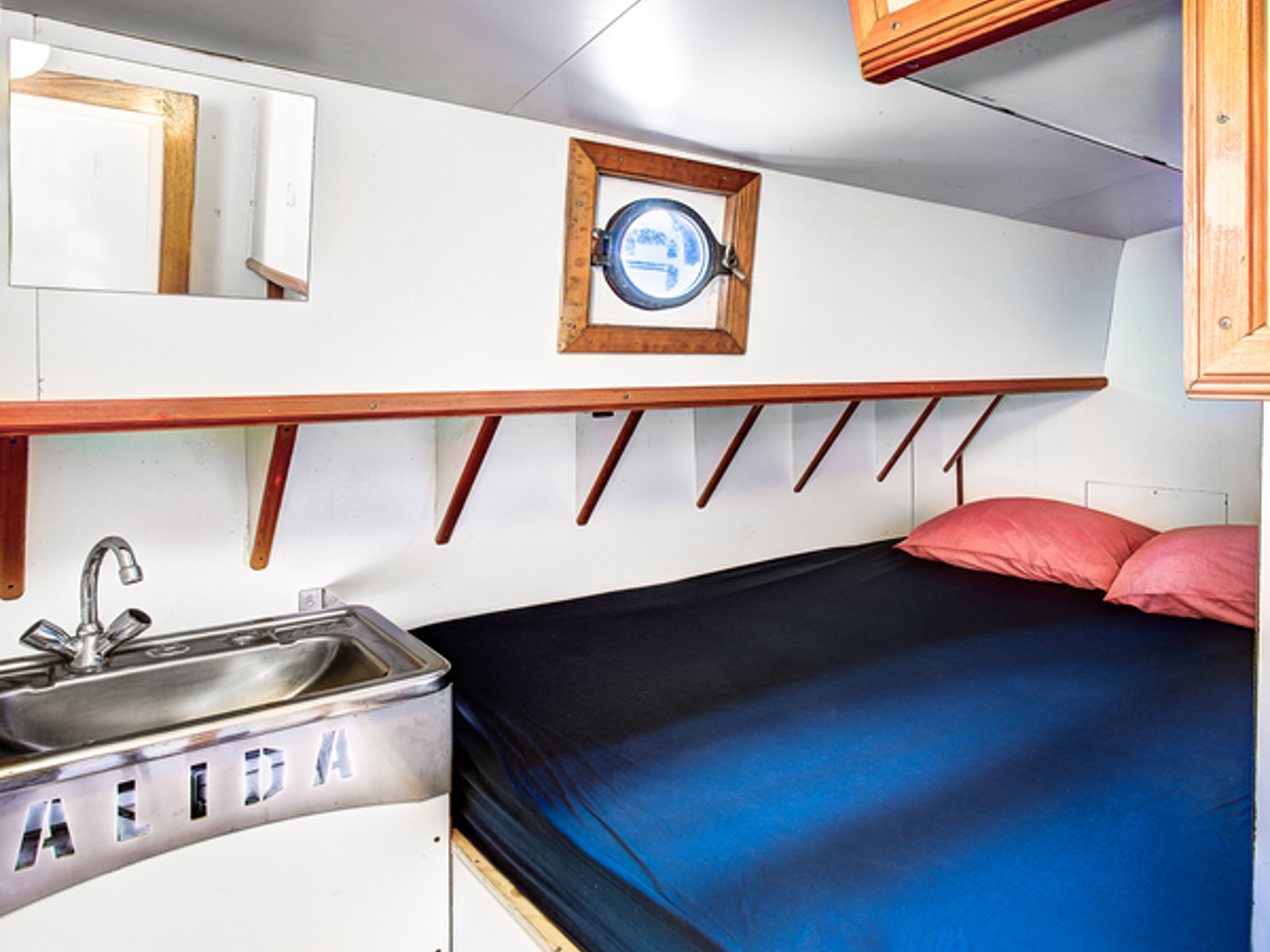 Alida Hut / Kabine / cabin