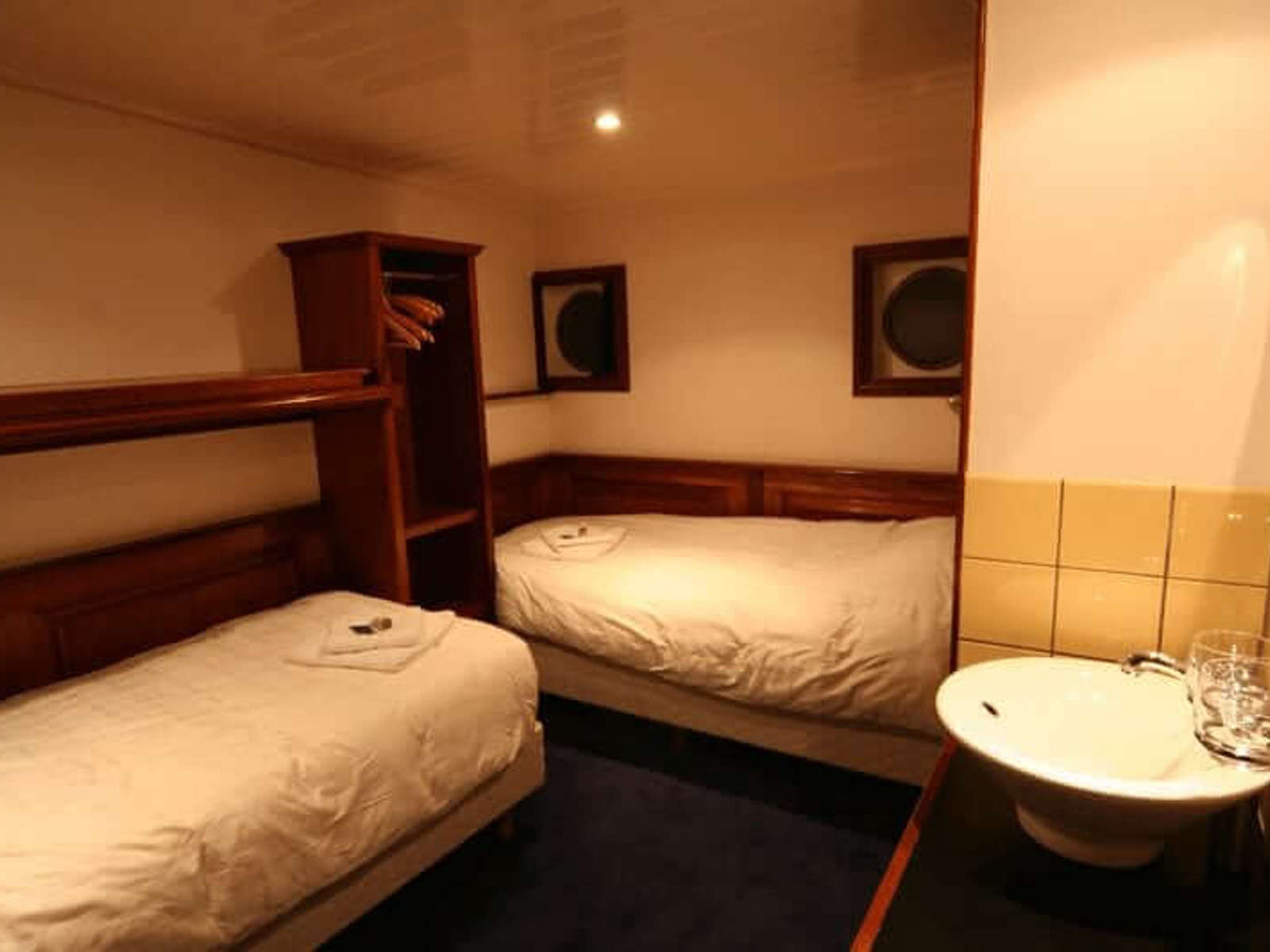 Leafde Fan Fryslân Cabin Twin Hut Kabine
