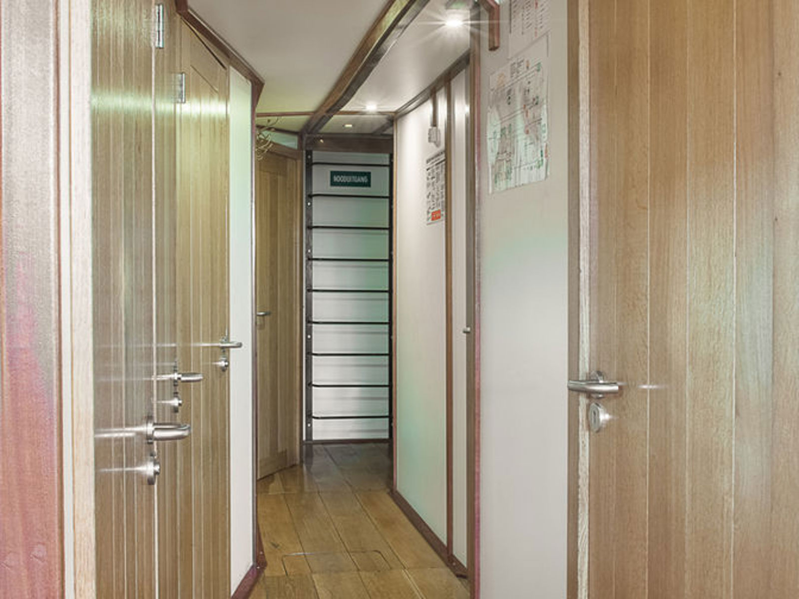 De Onderneming gang / corridor