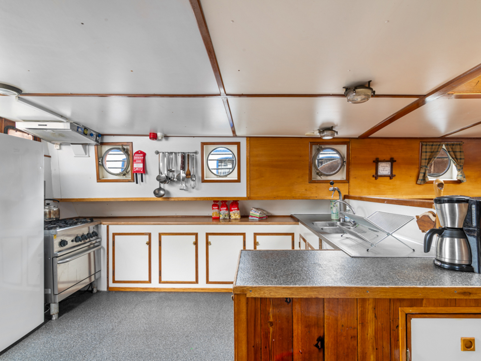 Zeester Kombuis Kombuese Galley