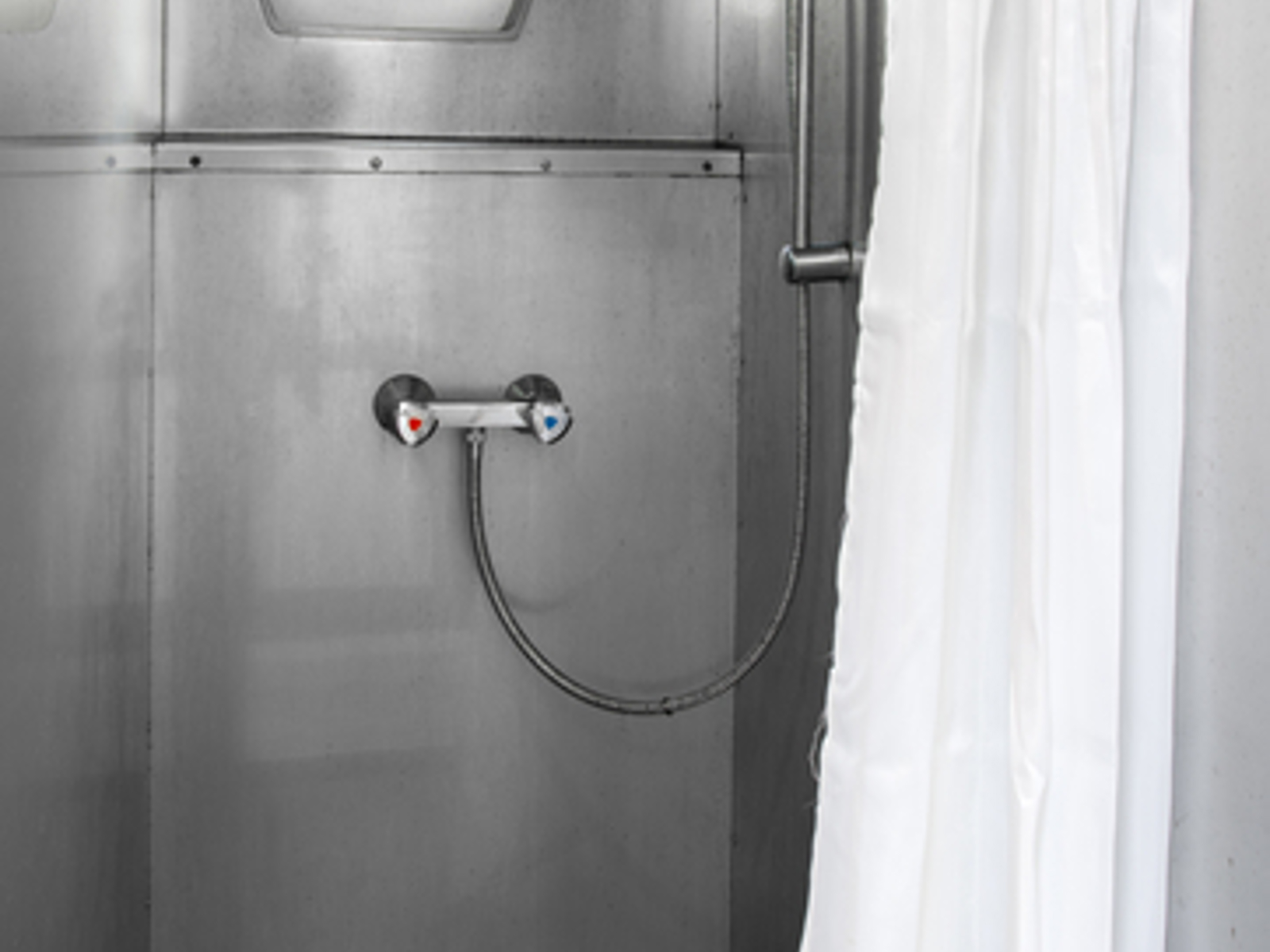 Alida douche / Shower / Dusche