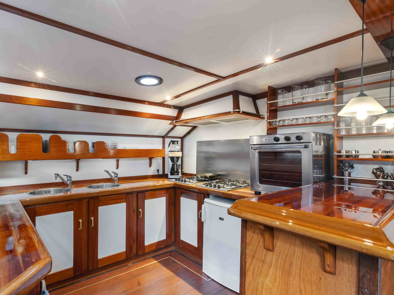 Gaia Keuken Kombuese Galley